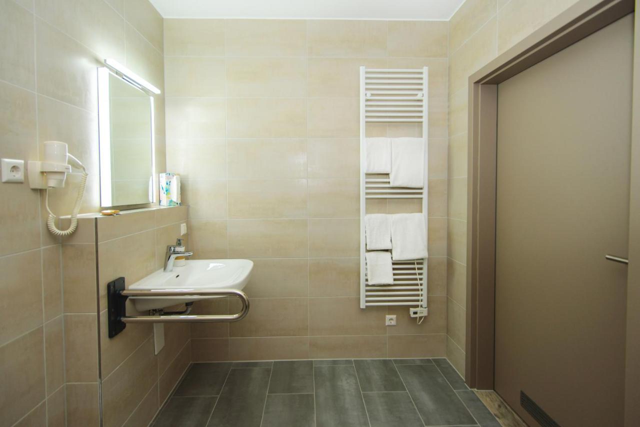 Hotel Filderhof 로이틀링겐 외부 사진